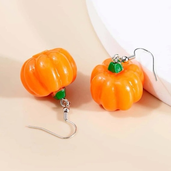🎃 Pumpkin Drop Earrings - Picture 2 of 5